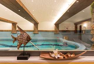 Hallenbad - Sunstar Hotel Klosters